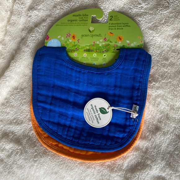 Green Sprouts 2 Pack Muslin Bibs (orange & blue) - Picture 1 of 4